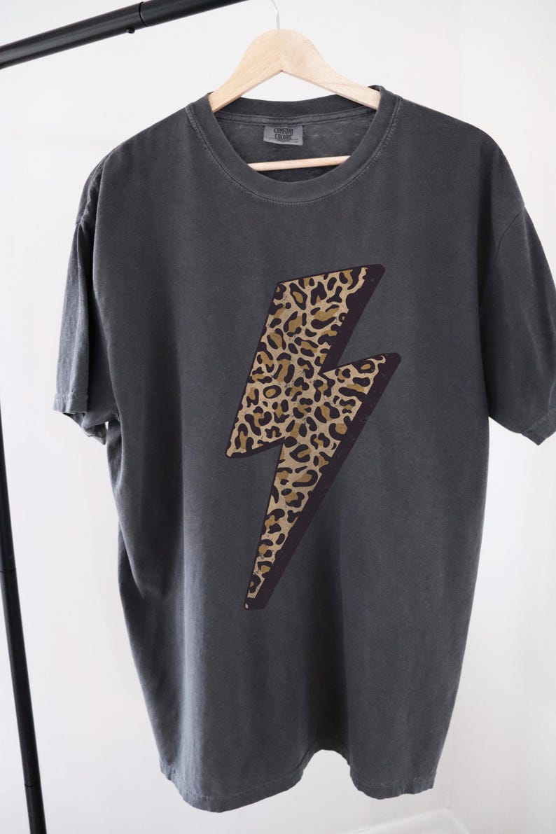 Koszulka damska z nadrukiem w panterkę i błyskawicę, modna, neutralna koszulka z grafiką, odważna koszulka w stylu boho, wygodna, codzienna, wygodna bluzka w kolorze Pepper