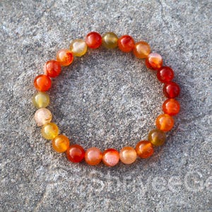 Natural Carnelian Strech Bracelet - 8mm Red Carnelian Gemstone Beaded Bracelet - Carnelian Birthstone Crystal Boho Bracelet + Gift Pouch