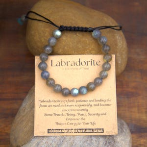 Labradorit Edelstein Armband: High Flash Kristallperlen, einstellbarer Chakra Schmuck