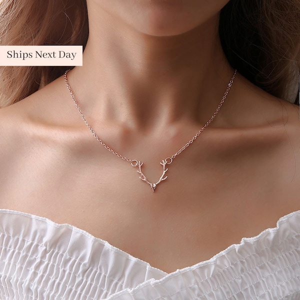 Deer Necklaces Pendant Antler Pendant Elk Jewelry Fashion Dainty Necklace for Women Girls , Gift For Her , Gold Filled Chain