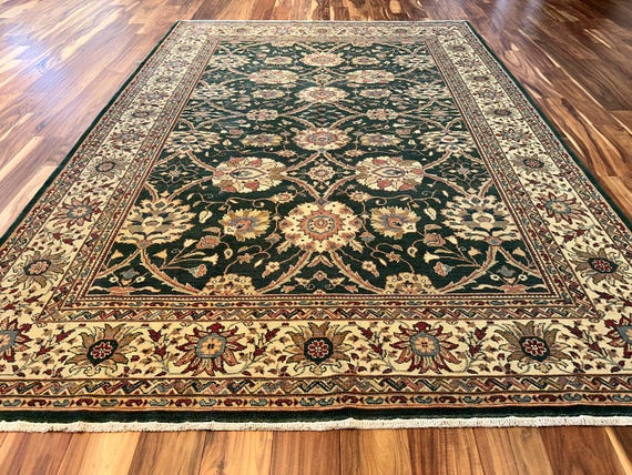 Handgeknüpfter Wollteppich 3x3m: Waldgrünes Blumenmuster, Rose & Gold Akzente
