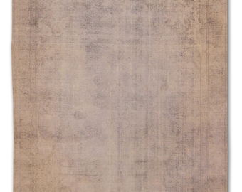 Vintage Persian Rug 9x12: Handmade Wool Beige Cream Taupe