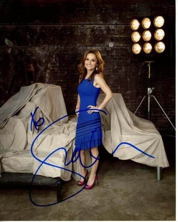 giada de laurentiis blue dress Hillary Midi Dress in Navy – Always Alice main image 0