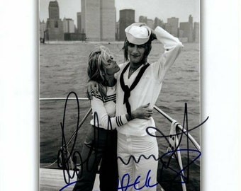 Rod Stewart and Britt Ekland signed autographed 8x10 photo