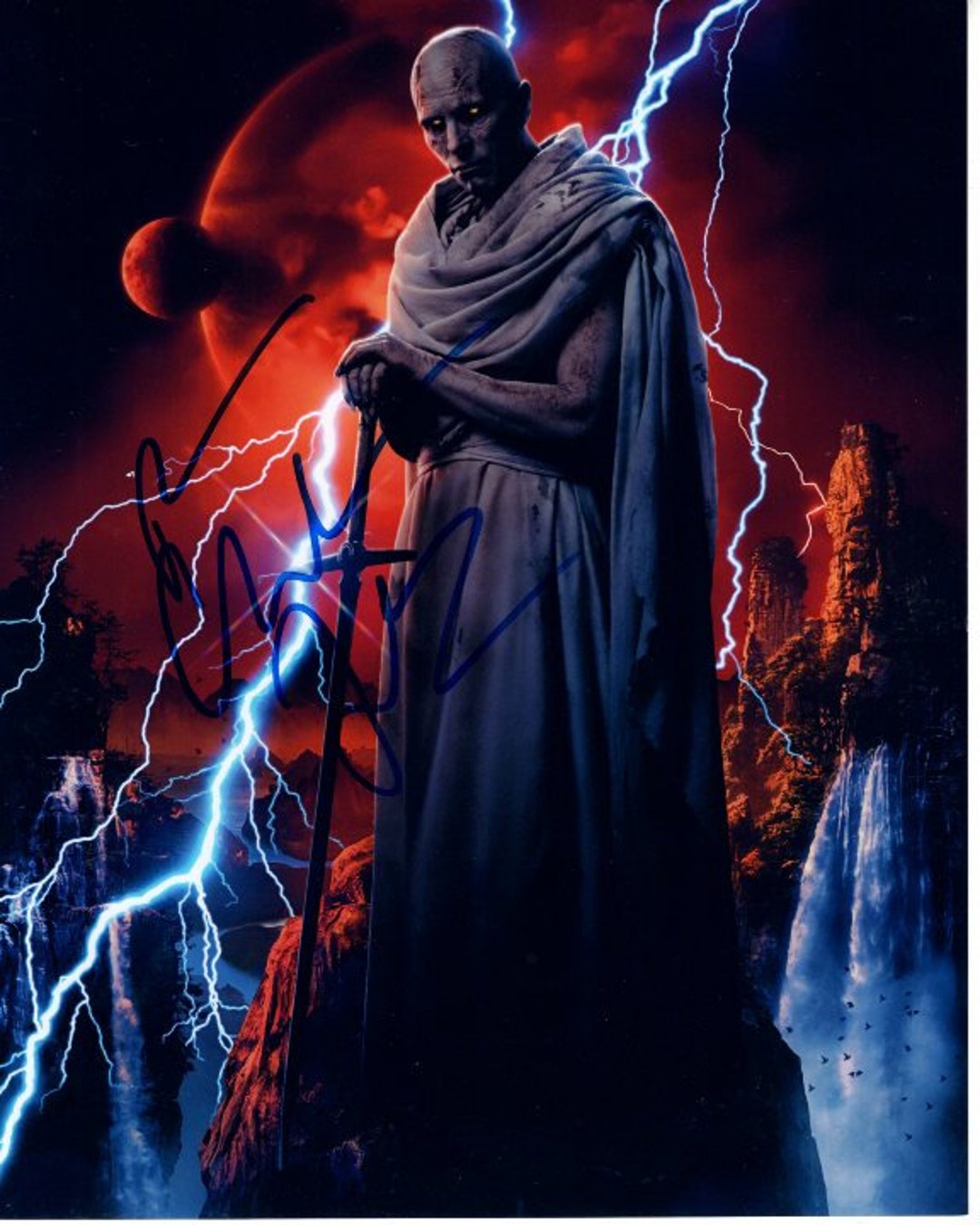 クリスチャン・ベールのサイン入り8x10 ソー・ラブ＆サンダー・ゴア