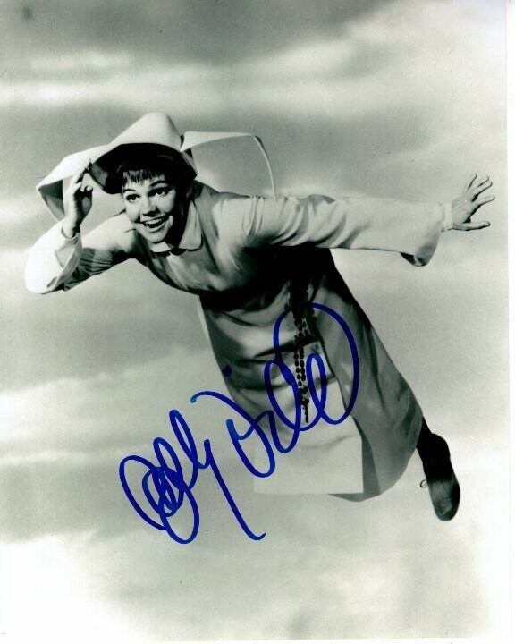 サリー・フィールド直筆サイン入り写真…Sally Field…ノーマ・レイ… Yahoo!オークション - サリー・フィールド… 直筆サイン入り超
