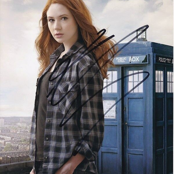 Karen Gillan signed autographed 8x10 doctor who amy pond photo