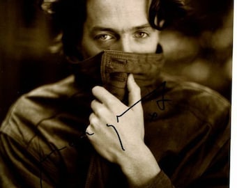 ハリウッド　ヒュー・グラント　直筆サイン入り8Ｘ10フォト 証明書付き リー・グラントのサイン入り8x10写真 - Etsy 日本