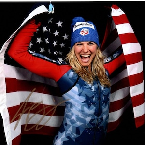 Fotografía autografiada de 8x10 de la esquiadora olímpica estadounidense Jessie Diggins
