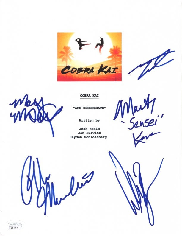 Cobra Kai signé autographié 8,5 x 11 couverture moulée