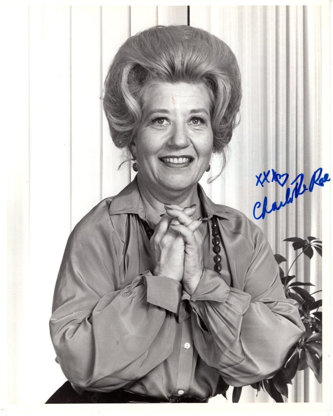 Charlotte Rae Signed Autographed 8x10 the Facts of Life Edna Garrett ...