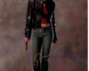 ユマ・サーマン 直筆サイン入り写真【サイズ 20cmX25cm】キル・ビル　s8 ユマ・サーマン 直筆サイン入り写真 キル・ビル Vol.1 ユマ・サーマン