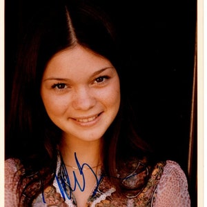 Valerie Bertinelli signed autographed 8x10 photo