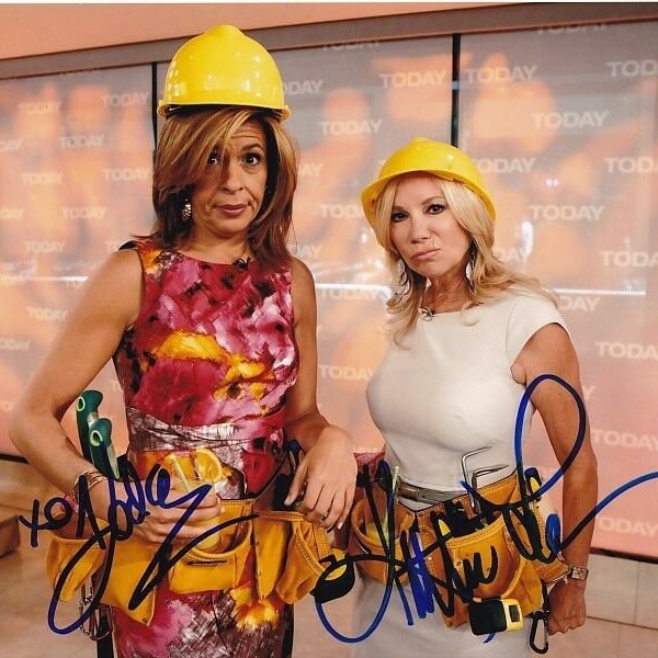 Hoda Kotb and Kathie Lee Gifford signed autographed 8x10 the today show photo