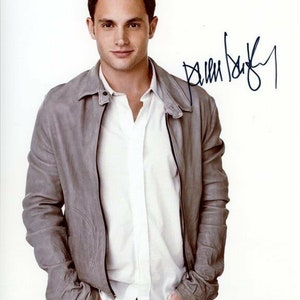 Penn Badgley signed autographed 8x10 gossip girl dan humphrey photo