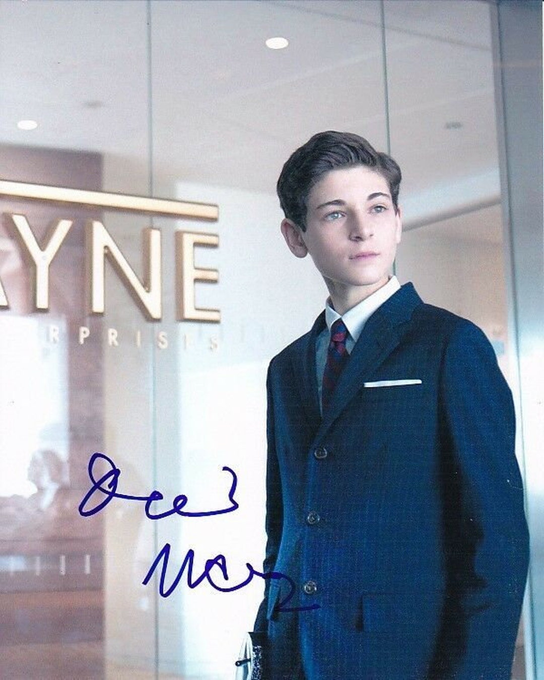 David Mazouz Signed Autographed 8x10 Gotham Bruce Wayne Photo - Etsy