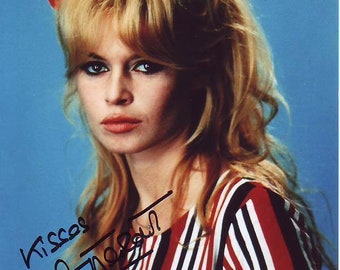 Brigitte Bardot signed autographed 8x10 photo great content!