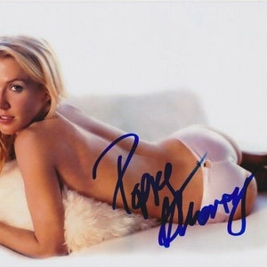 Poppy Montgomery signed autographed 8x10 photo