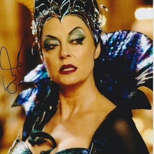 Susan Sarandon signed autographed 8x10 enchanted queen narissa photo