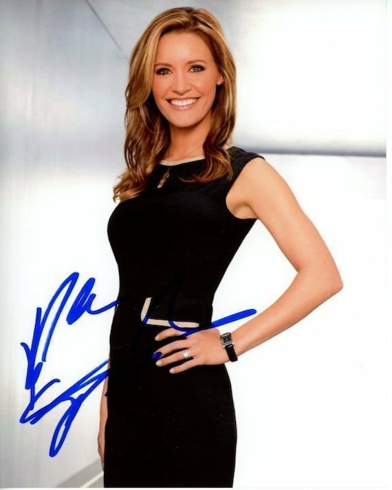 ケイディー・ストリックランドのサイン入り8x10プライベート