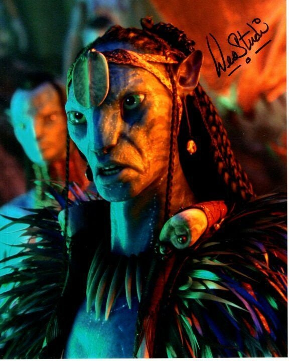Wes Studi signed autographed 8x10 avatar eytukan photo