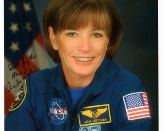Anna L. Fisher signed autographed 8x10 NASA Astronaut photo