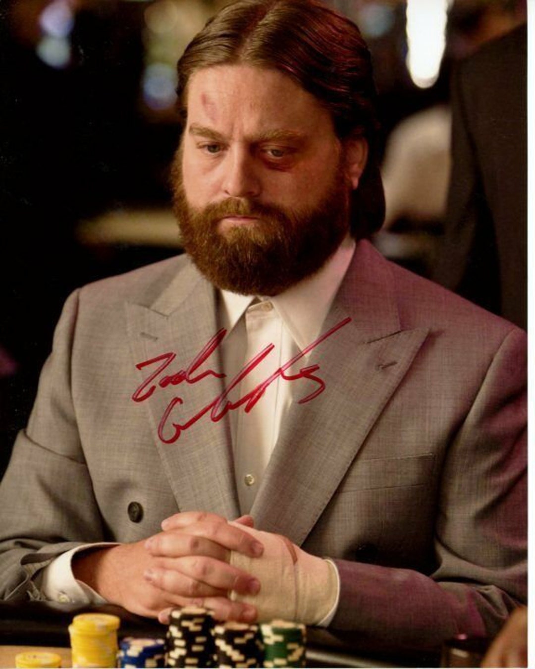 ザック・ガリフィアナキスのサイン入り 8x10 ハングオーバー アラン