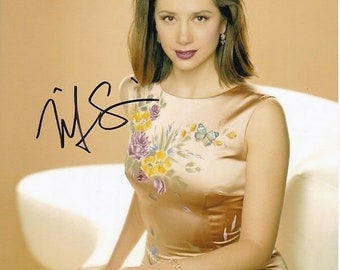 Mira Sorvino signed autographed 8x10 photo