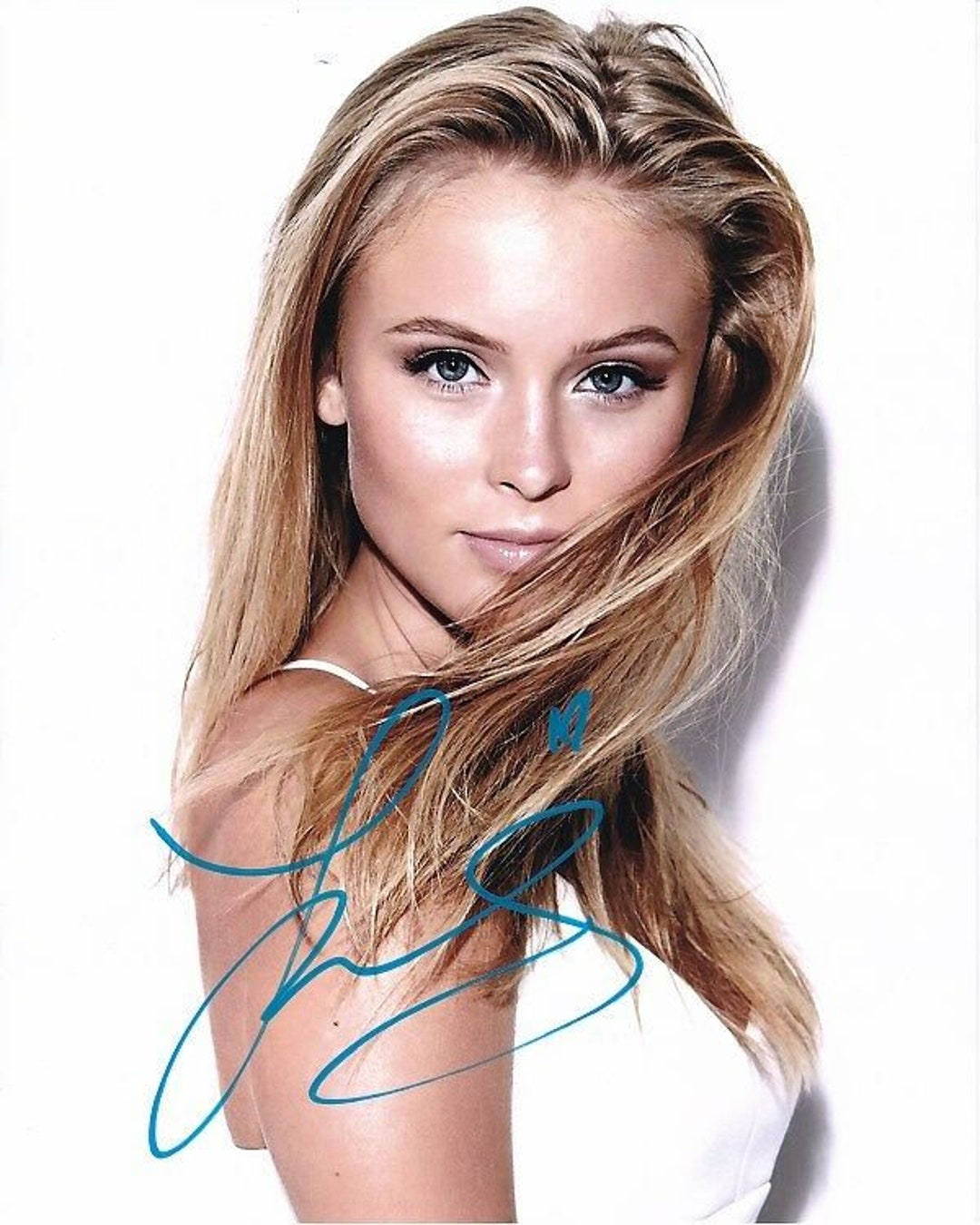 Zara Larsson Signed Autographed 8x10 Photo - Etsy