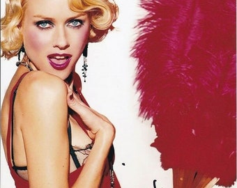 Naomi Watts firmó una foto autografiada de 8x10