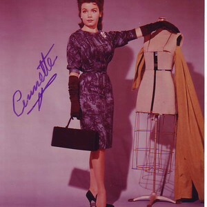 Annette Funicello signed autographed 8x10 photo