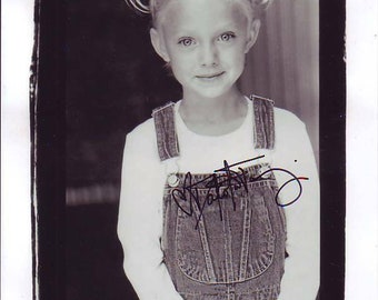 ダコタ・ファニング、サイン入り8x10写真 - Etsy 日本