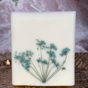 Spring Pink Teal Green Queen Annie&#39;s Lace 3&quot; Square Candle Real Pressed Flower Botanical Candle  Spring Decorative Candles Easter