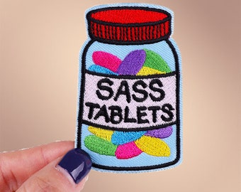 サスタブレット刺繍アイロンパッチ | ユニークな漫画 LGBTQIA+ | バッジ、衣類