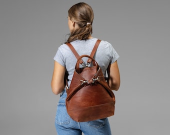 leather purse backpack style