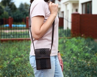 Crossbody Purse Cell Phone Wallet, Handmade Leather Smartphone Crossbody Case, Mini Crossbody Leather Bag for iPhone, Gift Ideas for Her