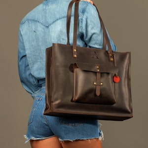 Tote bag with pocket, large tote bag, zipper tote bag, brown tote bag, pocket large bag, women bag, personalise tote bag, leather tote bag