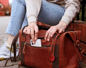 Borsone da viaggio fatto a mano con personalizzazione, borsa grande da donna, borsa in pelle con tracolla, borsa da weekend. Il miglior regalo di Natale