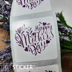 Muttertag Aufkleber Weiße quadratische Glanzaufkleber lila Blumenherzdesign lila Druck 35 mm x25-300