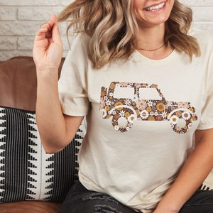 Vintage Fall Floral Print 2-Door Shirt | Truck Girl Shirt | Offroad Shirt | Truck Lovers Shirt | Truck Life | Short-Sleeve Unisex T-Shirt