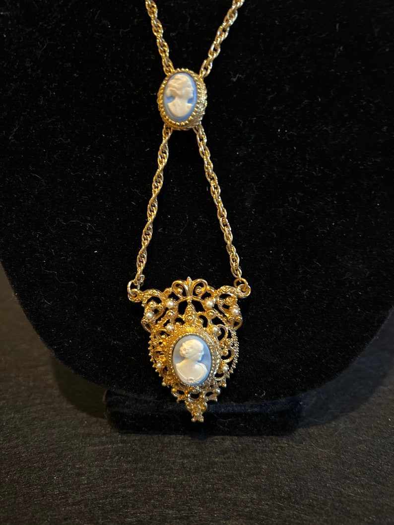 Vintage Double Cameo Necklace 12 drop. image 7