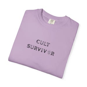 Camiseta unisex de superviviente de la secta Yellowjackets - Lottie Matthews, regalo para amigos, ropa informal, moda de verano, camiseta llamativa