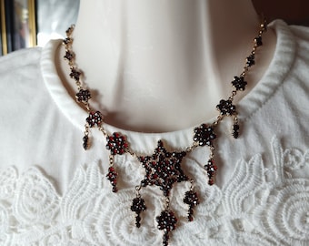 Antieke Boho vergulde Rose Cut granaat ketting