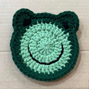 Step by Step Pictorial Froggie Coaster Crochet Pattern |
