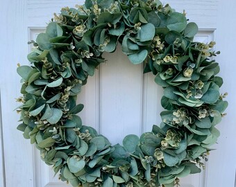 Eucalyptus wreath with boxwood accent