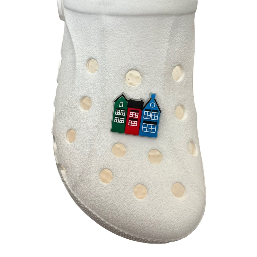 Pin Head Clogs Houses Shoe Pins Charms Shark Clog for Shoes Charms Pin for Shoes and ...