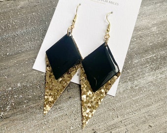 Black and gold sparkle earrings, gold and black glitter earrings, modern shimmer earrings, gold fabric earrings, event earrings,