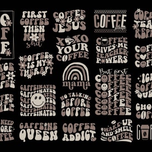 Puede incluir: Una colección de 20 ilustraciones de estilo retro con temática de café con textos como "El café es mi terapia", "Reina de la cafeína" y "Adicto al café".