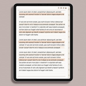 K&ouml;nnte beinhalten: Nahaufnahme eines digitalen Tablets, auf dem ein Textdokument mit den Worten "Lorem ipsum dolor sit amet, consectetuer adipiscing elit, sed diam nonummy nibh euismod tincidunt ut laoreet dolore magna aliquam erat volutpat." mehrmals wiederholt angezeigt wird.