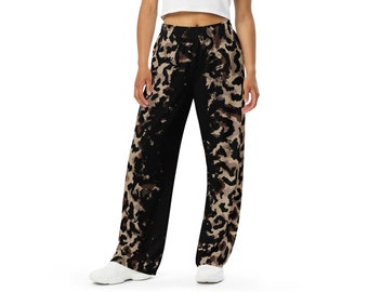 Leopard Print Wide-Leg Pants - Chic Black Accents & Unisex Design